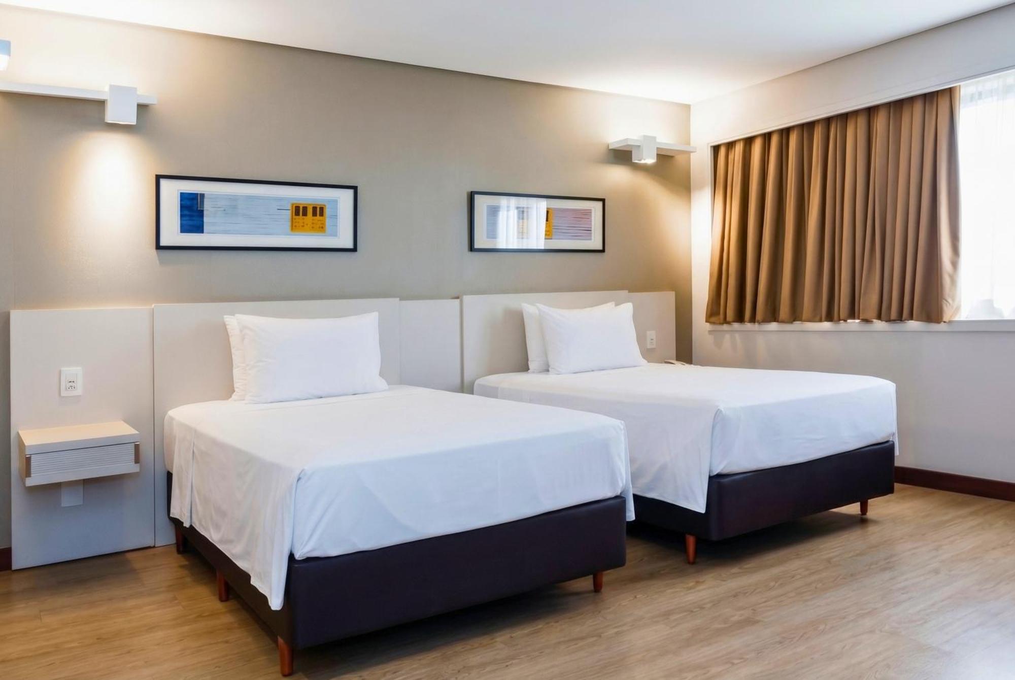 Deluxe Suite Twin