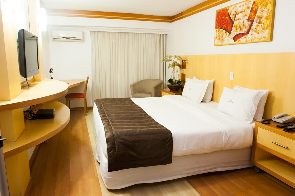 Luxury Room Double Bed,404914947:JPEG