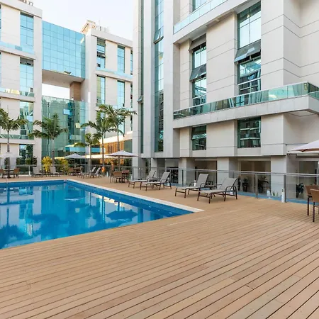 Vista Park Hplus Long Stay-2
