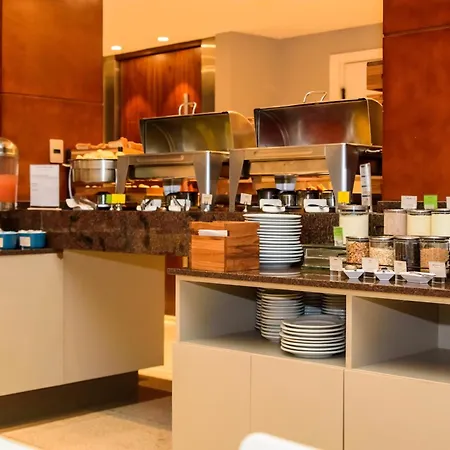 Comfort Suites Brasília-2