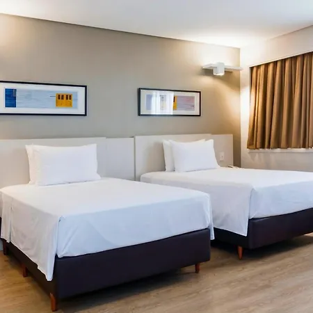 Comfort Suites Brasília-3